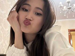 Эротический видеочат hotascarry