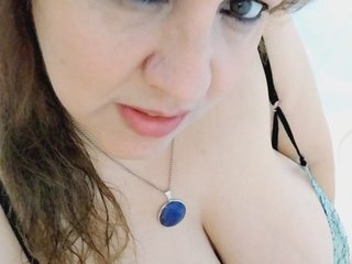 Эротический видеочат HOTBABYSUCKS1