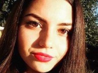 Эротический видеочат hotbeatrice