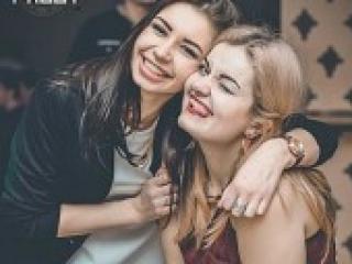 Эротический видеочат hotbitches