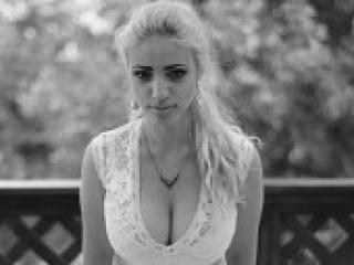 Эротический видеочат hotboginya