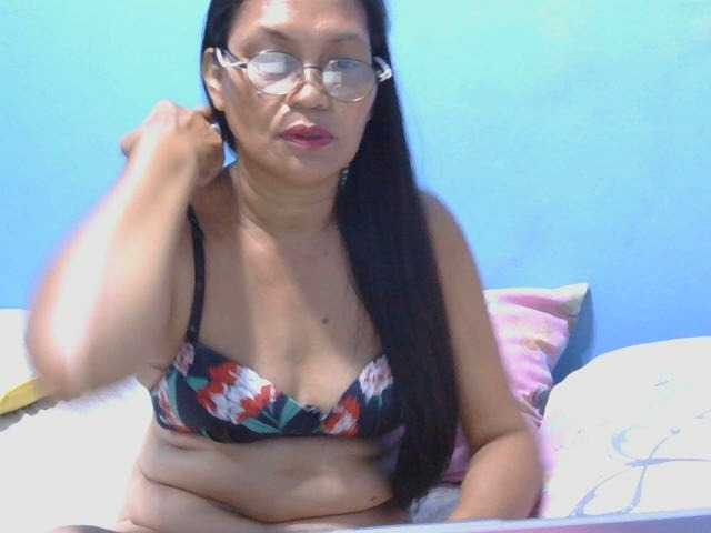 Скриншоты трансляции hOtGranny4u