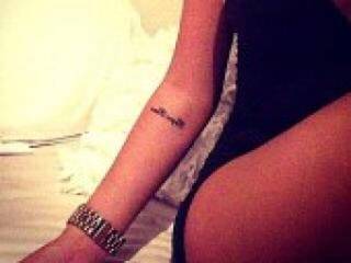 Эротический видеочат hotkissa