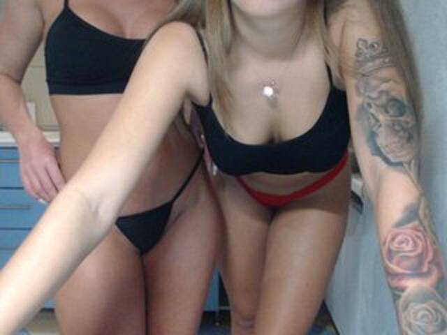 Скриншоты трансляции hotkitty4u