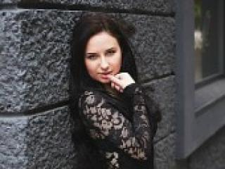 Эротический видеочат hotlaura