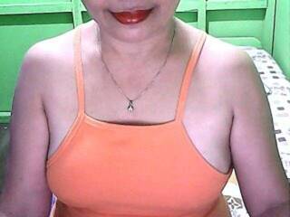 Эротический видеочат hotmama07