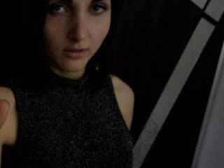 Эротический видеочат hotnight13