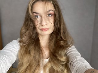 Эротический видеочат HotNina19