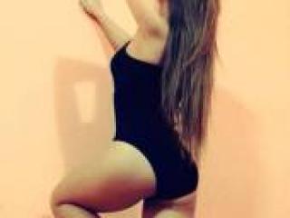 Эротический видеочат hotrose17