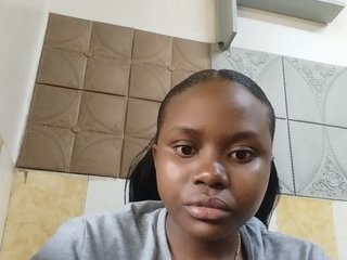 Эротический видеочат hotsarah2004