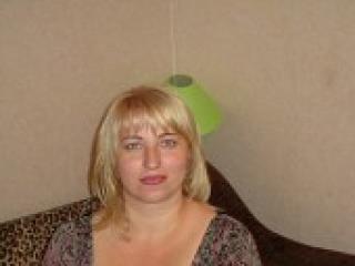 Эротический видеочат hotskirt88