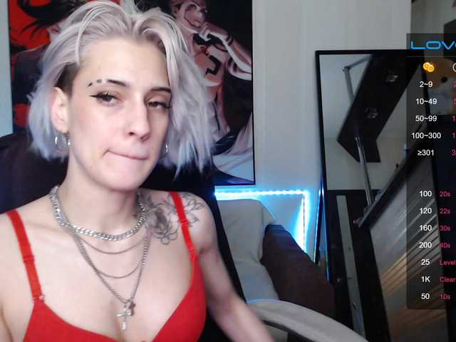 Скриншоты трансляции HottiDevil