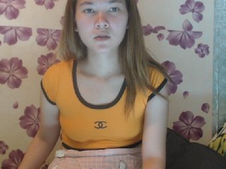 Скриншоты трансляции hottiekylie27