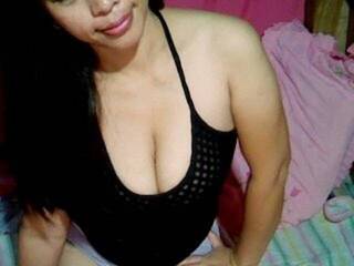 Эротический видеочат hottieSS