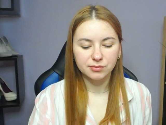 Скриншоты трансляции hottiexLayla
