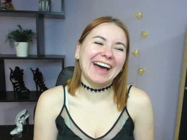 Скриншоты трансляции hottiexLayla