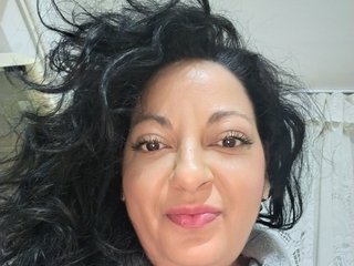 Эротический видеочат HottSerena