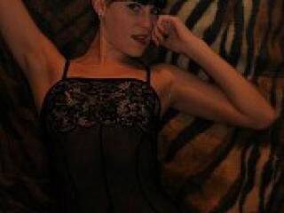 Эротический видеочат hotyanel