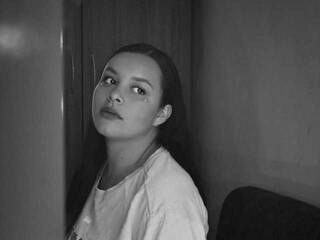 Эротический видеочат hugeboobs-alexa