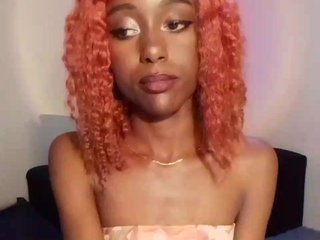 Эротический видеочат Hunnybee