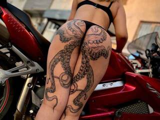 Эротический видеочат IceJess