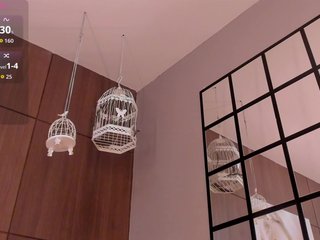 Эротический видеочат ImaniOkoye