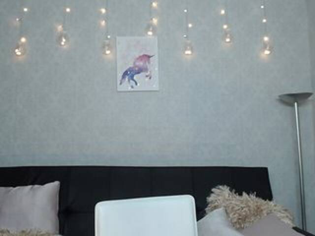 Скриншоты трансляции ImCharlotteX