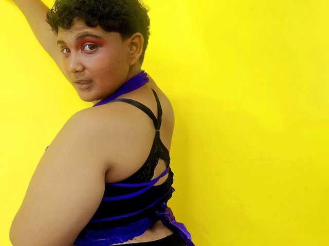 Фотография профиля IndianFoxyXXX