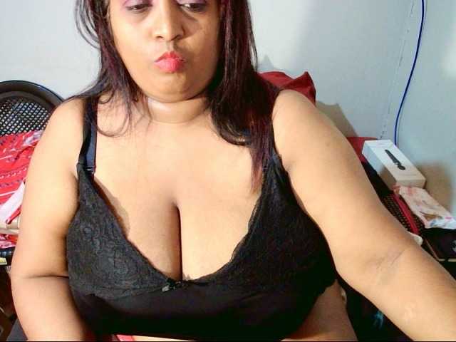 Скриншоты трансляции Indiantasha