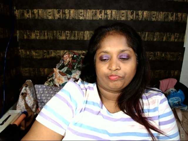 Скриншоты трансляции Indiantasha