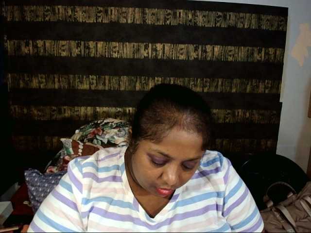 Скриншоты трансляции Indiantasha