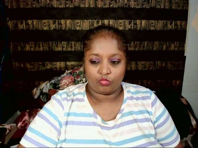 Скриншоты трансляции Indiantasha