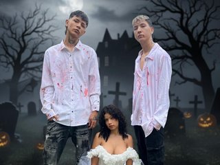 Эротический видеочат Innocent-Looks