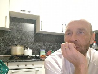 Эротический видеочат Innokentiy449
