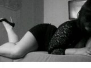 Эротический видеочат intriga69