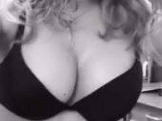 Эротический видеочат iriska844