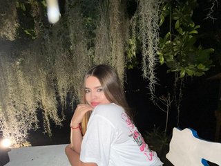 Эротический видеочат IsaBeaumont