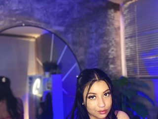 Эротический видеочат Isabellaa-03