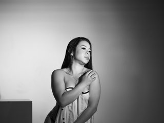 Эротический видеочат IsabellaGonzalez