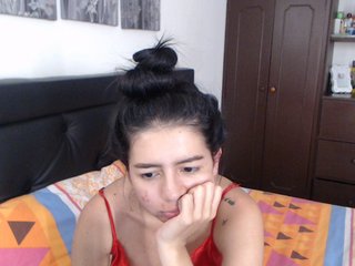 Скриншоты трансляции IsabellaJ