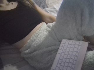 Эротический видеочат isadelirious