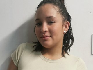 Эротический видеочат IsaWilliams