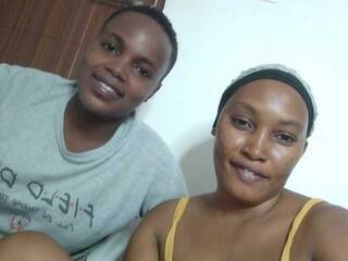 Эротический видеочат Ishaandhappy2