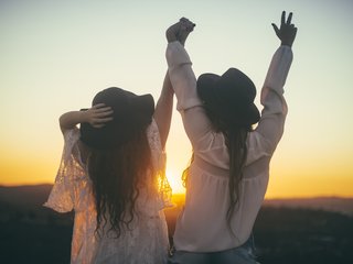 Эротический видеочат isisandmilly