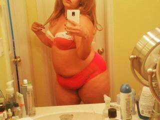 Эротический видеочат beckiesharp13