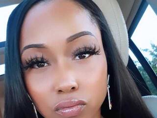 Эротический видеочат ItsChanelHope