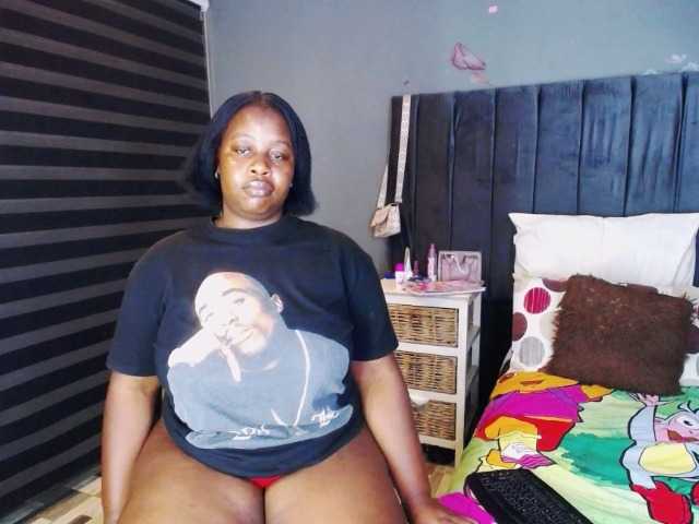 Скриншоты трансляции ItsLizzy