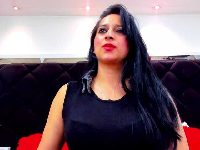 Фотографии Ivonne-Garcia Hey guys welcome show for you Deeptrhoat and spit in your cock #Anal #latina #playpussy #Spitboobs #smoke #mistress #slave #voyeur