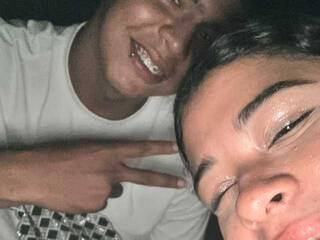 Эротический видеочат IvyandMaicol