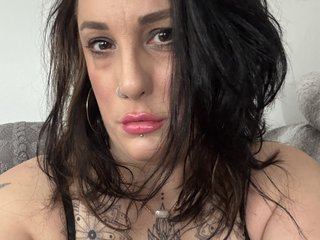 Эротический видеочат Ivyivybelle84